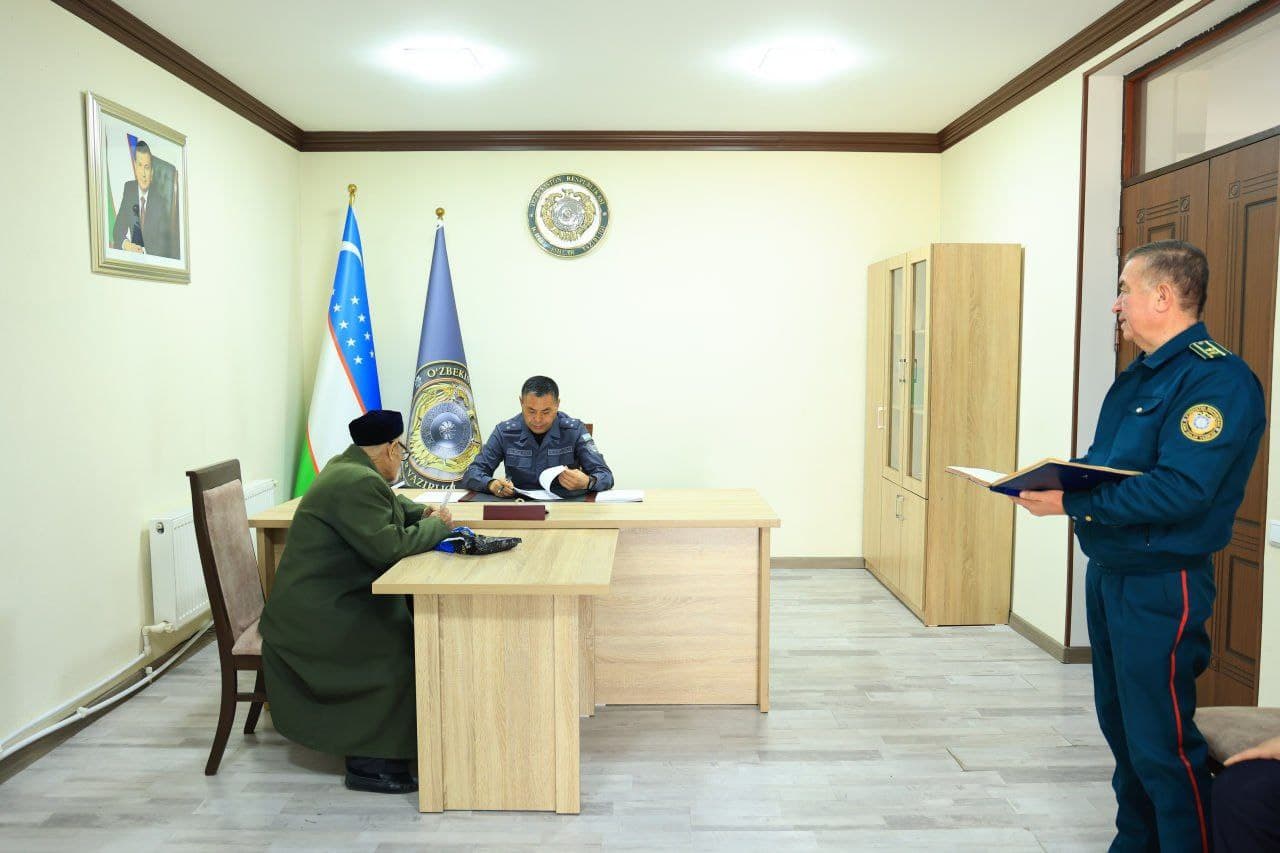 Namangan viloyati IIB binosida boshqarma rahbariyatining fuqarolar bilan navbatdagi shaxsiy qabuli oʻtkazildi