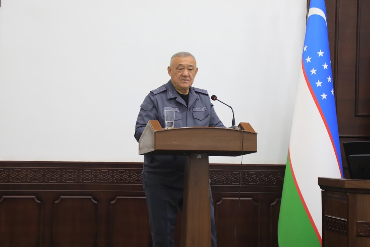 Ички ишлар вазирлиги раҳбарияти томонидан Жиззах вилоятида ички ишлар органларининг жанговар шайлик ва жисмоний тайёргарлик текширувлари якунлари юзасидан йиғилиш ўтказилди