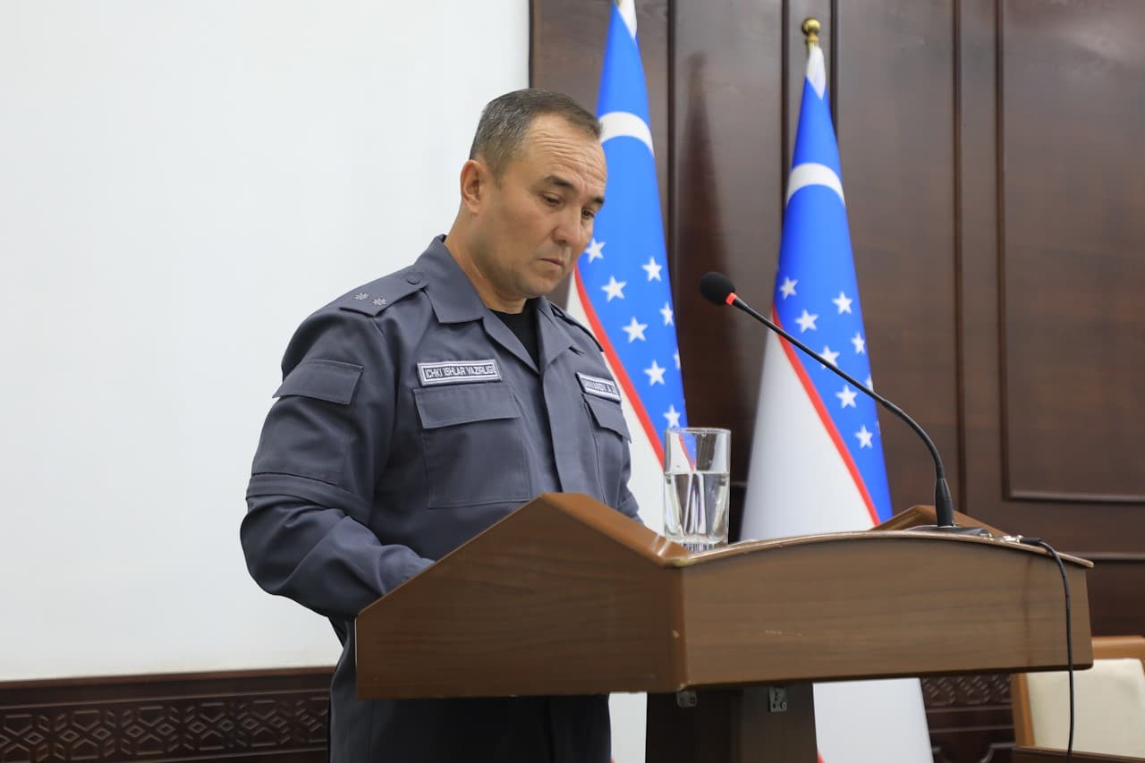 Ички ишлар вазирлиги раҳбарияти томонидан Жиззах вилоятида ички ишлар органларининг жанговар шайлик ва жисмоний тайёргарлик текширувлари якунлари юзасидан йиғилиш ўтказилди