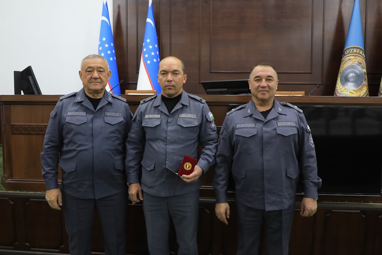 Ички ишлар вазирлиги раҳбарияти томонидан Жиззах вилоятида ички ишлар органларининг жанговар шайлик ва жисмоний тайёргарлик текширувлари якунлари юзасидан йиғилиш ўтказилди