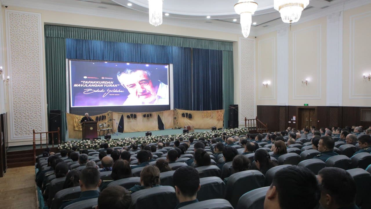 IIV Akademiyasida Oʻzbekiston xalq artisti, atoqli rejissyor Bahodir Yoʻldoshev tavalludining 80-yilligiga bagʻishlab “Tafakkurdan mavjlangan yurak” mavzuida maʼrifiy tadbir oʻtkazildi