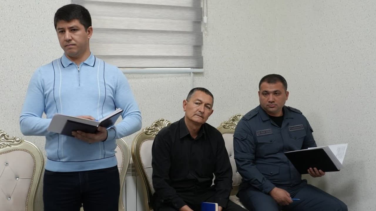 Navoiy viloyati IIB boshligʻining navbatdagi shaxsiy qabulida fuqarolarning yechim talab muammolari tinglandi