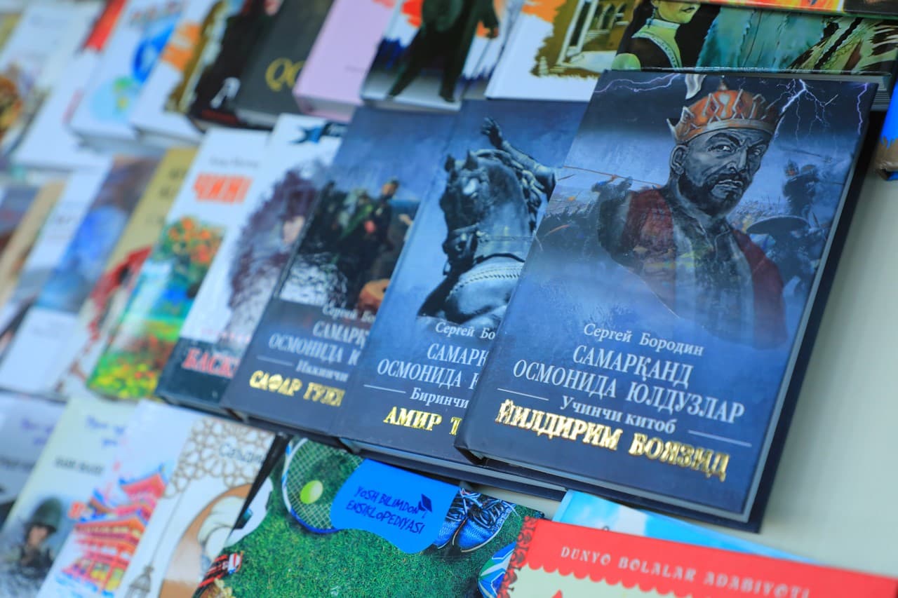 В МВД прошла книжная ярмарка, направленная на развитие чтения