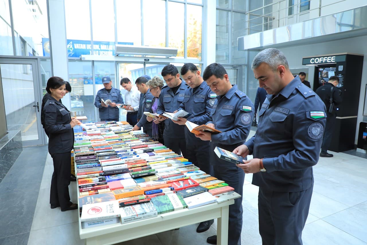 В МВД прошла книжная ярмарка, направленная на развитие чтения