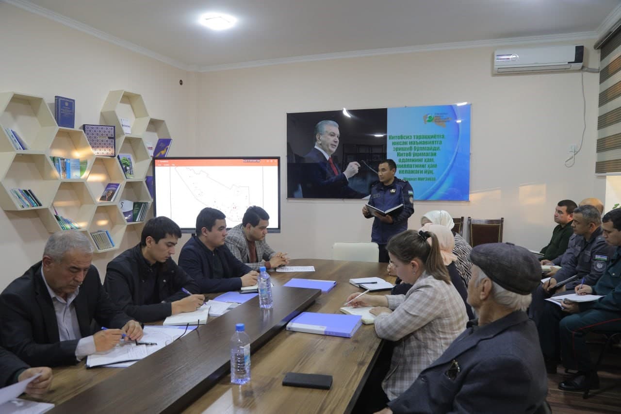 IIV akademiyasi boshligʻi tomonidan Xorazm viloyatining kriminogen vaziyati murakkab mahallalari manzilli tarzda oʻrganildi