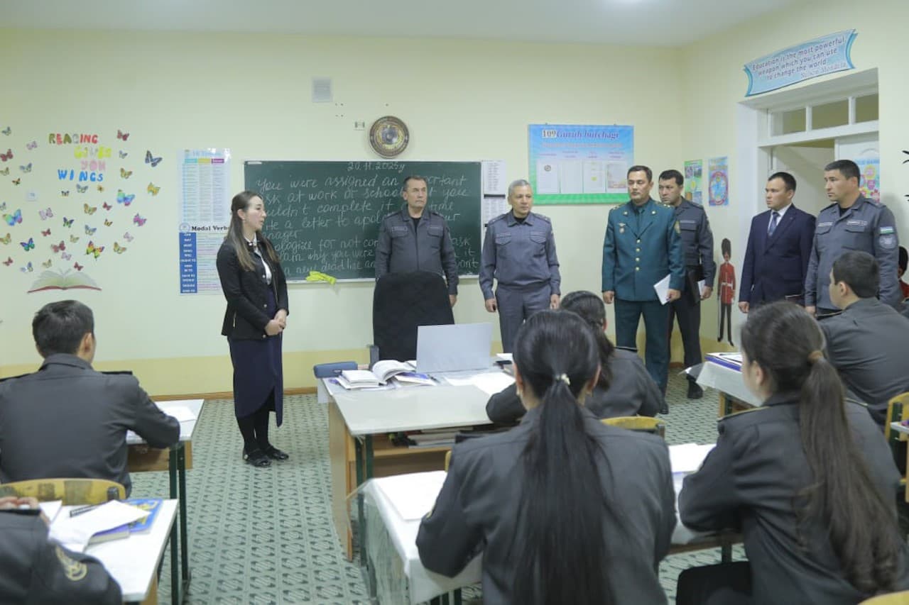 IIV akademiyasi boshligʻi tomonidan Xorazm viloyatining kriminogen vaziyati murakkab mahallalari manzilli tarzda oʻrganildi
