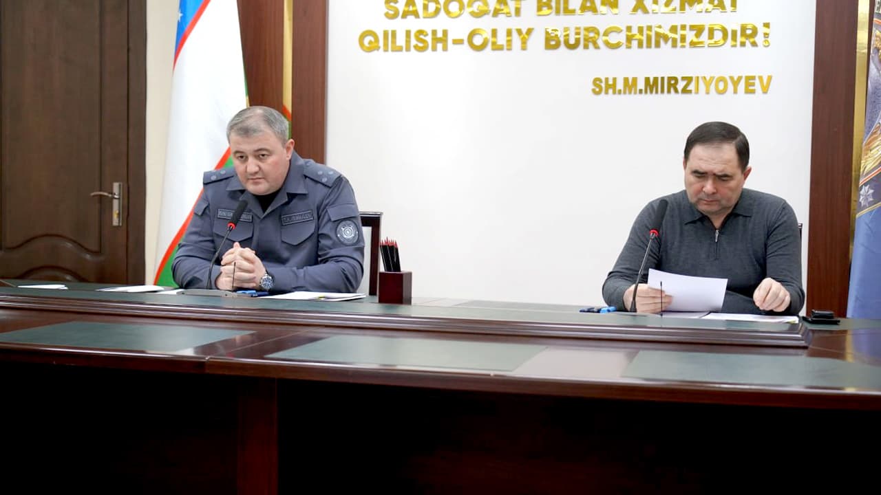 В Управлении внутренних дел Сурхандарьинской области состоялось оперативное видеоселекторное совещание, посвящённое вопросам проводимой работы в рамках подготовки к завершению текущего года