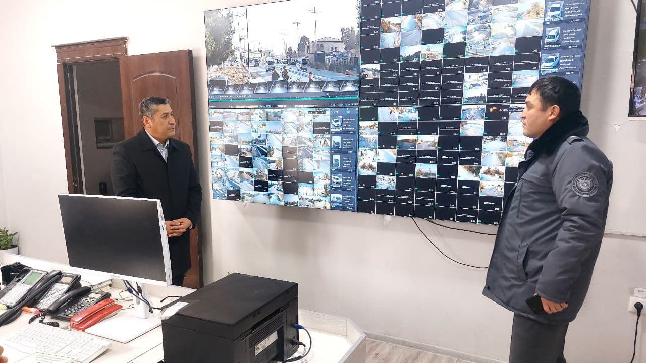 Oʻzbekiston Respublikasi Kriminologiya tadqiqot instituti rahbariyati Surxondaryo viloyatida kriminogen vaziyatni oʻrganish va jinoyatchilikka qarshi kurashish boʻyicha ilmiy-amaliy ishlar olib bormoqda