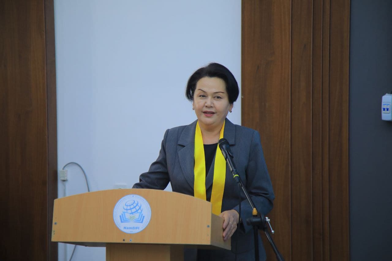 В Намангане прошёл круглый стол в рамках 16-дневной акции, направленной на противодействие насилию в отношении женщин и девушек