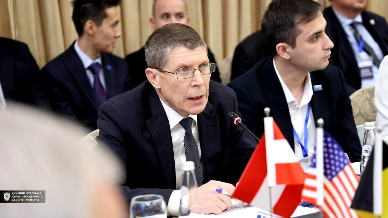 Современные вызовы и верховенство закона: в Академии проходит диалог глобальных экспертов