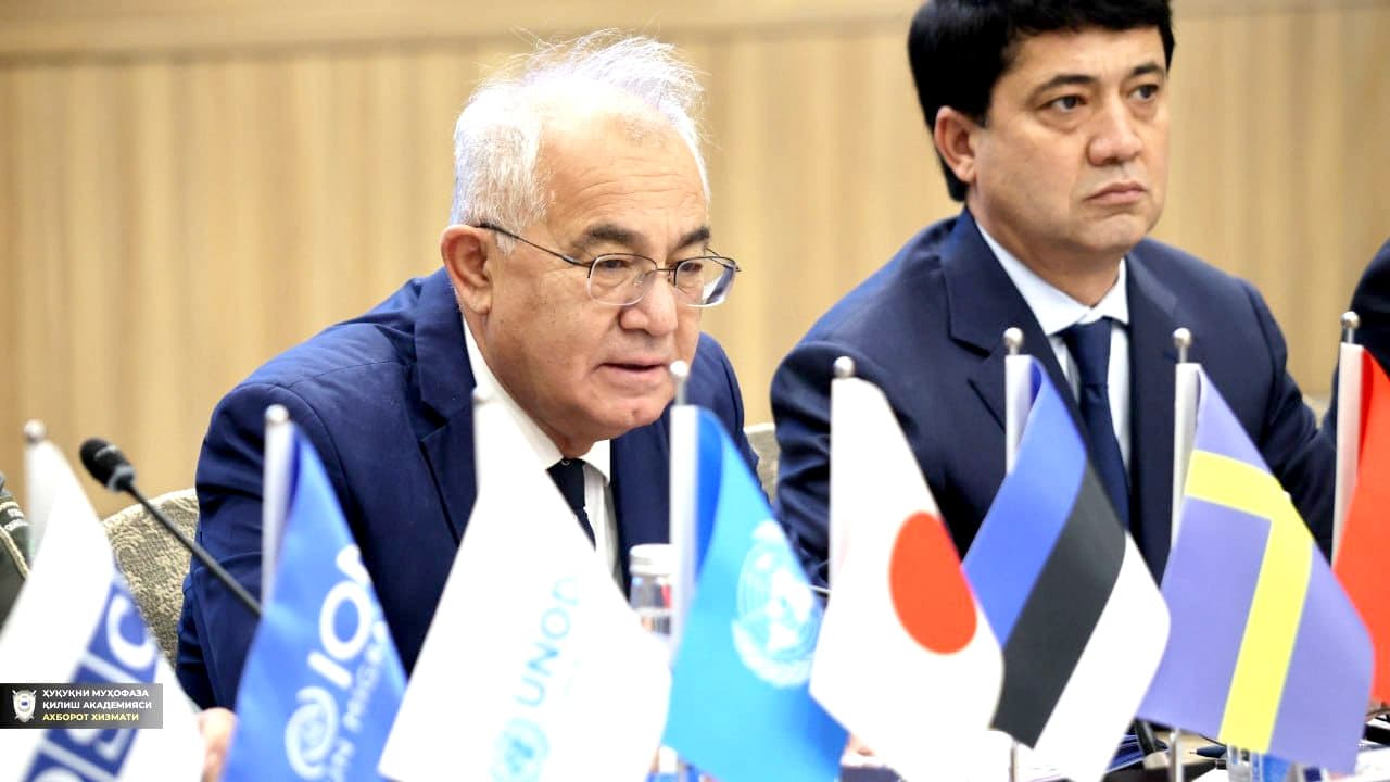 Современные вызовы и верховенство закона: в Академии проходит диалог глобальных экспертов