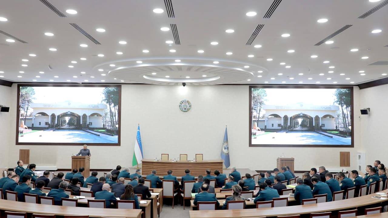 В Академии МВД состоялось совещание по вопросам подготовки кадров для органов внутренних дел, имеющимся проблемам и задачам на перспективу