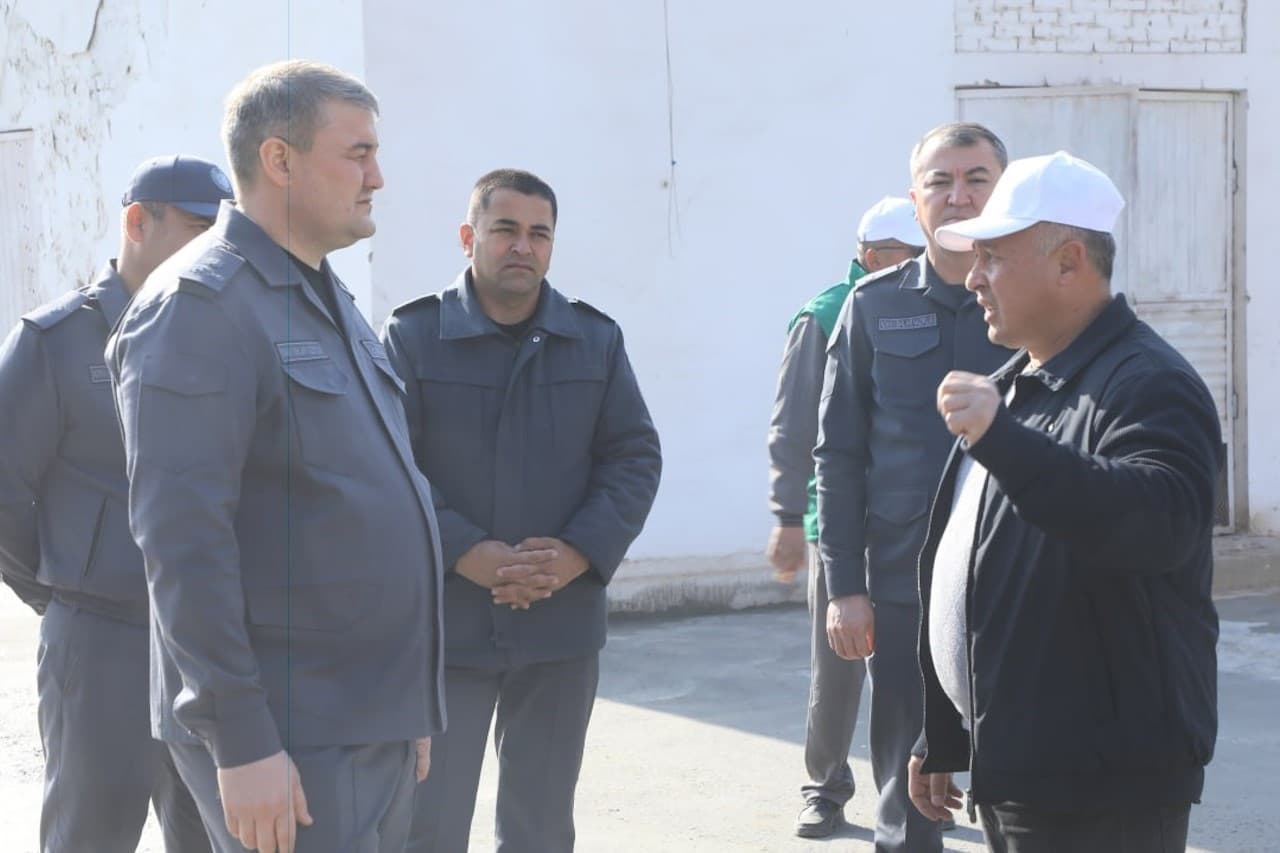 Surxondaryo viloyati IIB boshligʻi tomonidan Muzrabot tumanida “Yashil makon” loyihasi va Boysun tumanida Prezidentimizning 2025-yil 3-yanvardagi PQ-1-son qarori ijrosini taʼminlash boʻyicha amaliy ishlar oʻrganildi