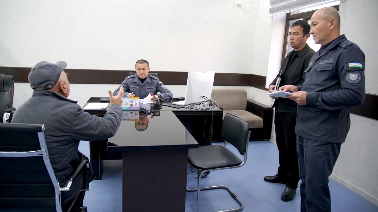 Сурхондарёда вилоят Ички ишлар бошқармаси ҳамда барча шаҳар-туман ички ишлар органлари раҳбарларининг аҳоли мурожаатларини ўрганиш мақсадида “Шахсий қабул”лари бўлиб ўтди