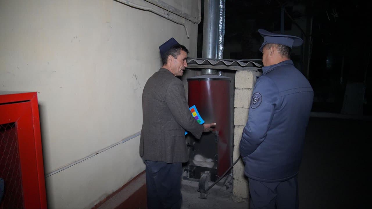 Руководством УВД Сурхандарьинской области изучены вопросы ночной деятельности и подготовки к зимнему сезону в Шерабадском районе