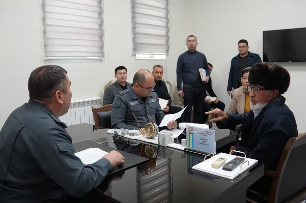 Руководством УВД Навоийской области проведен очередной личный прием по решению обращений граждан