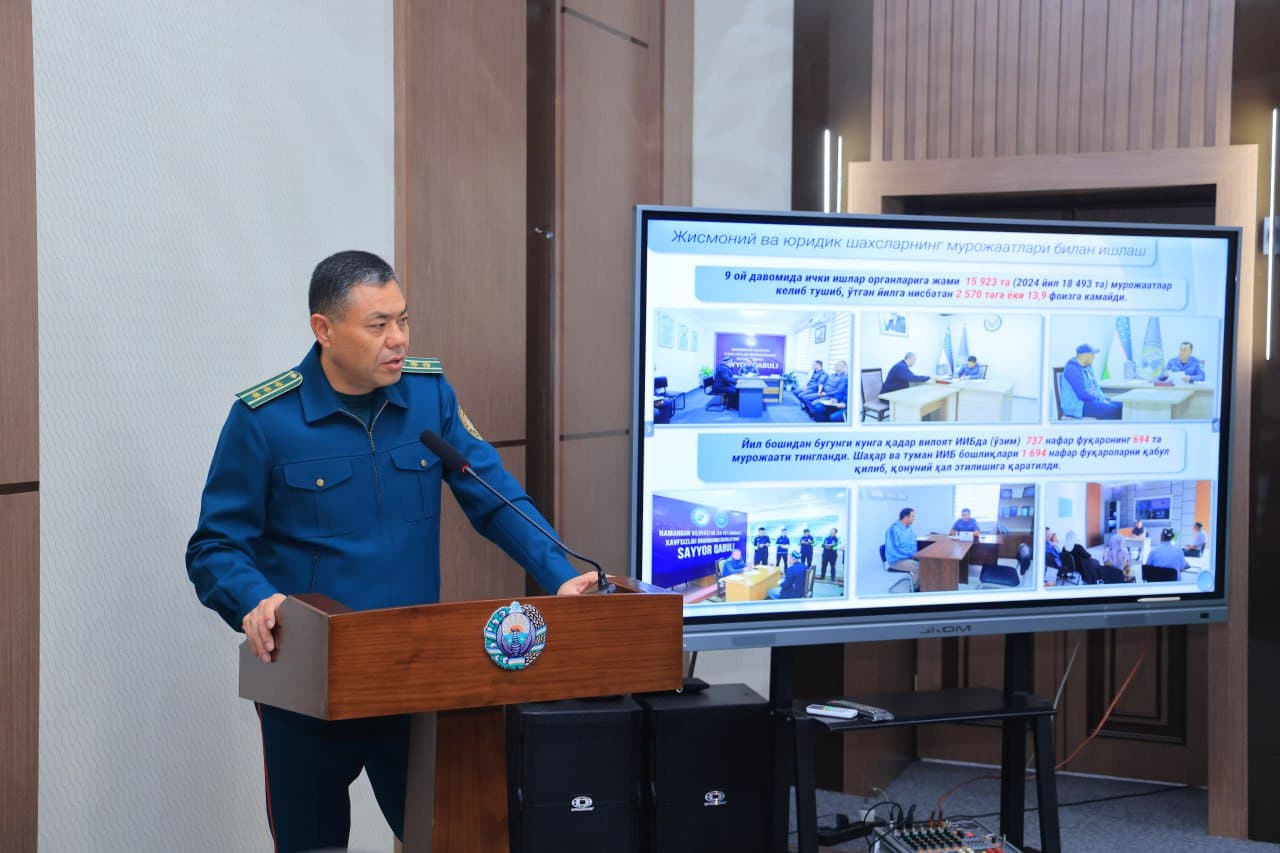 Халқ депутатлари Наманган вилояти Кенгашининг ўн олтинчи сессияси бўлиб ўтди