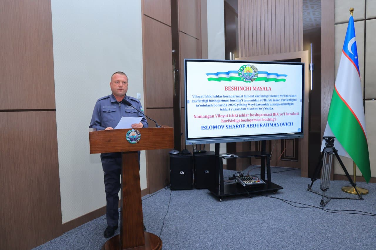 Халқ депутатлари Наманган вилояти Кенгашининг ўн олтинчи сессияси бўлиб ўтди