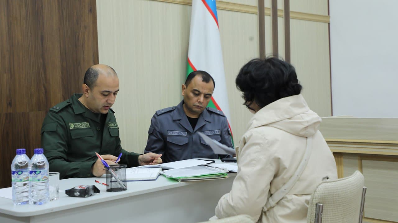 Фуқароларнинг мурожаатлари билан ишлаш тизими самарадорлигини ошириш мақсадида, Ички ишлар вазирлиги ҳамда вазирлик ҳузуридаги Жазони ижро этиш департаменти раҳбарияти томонидан фуқаролар қабули ўтказилди