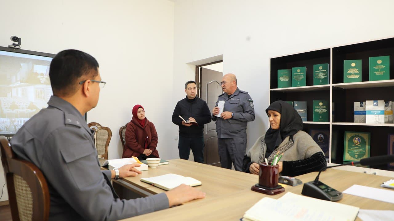 Фуқароларнинг мурожаатлари билан ишлаш тизими самарадорлигини ошириш мақсадида, Ички ишлар вазирлиги ҳамда вазирлик ҳузуридаги Жазони ижро этиш департаменти раҳбарияти томонидан фуқаролар қабули ўтказилди