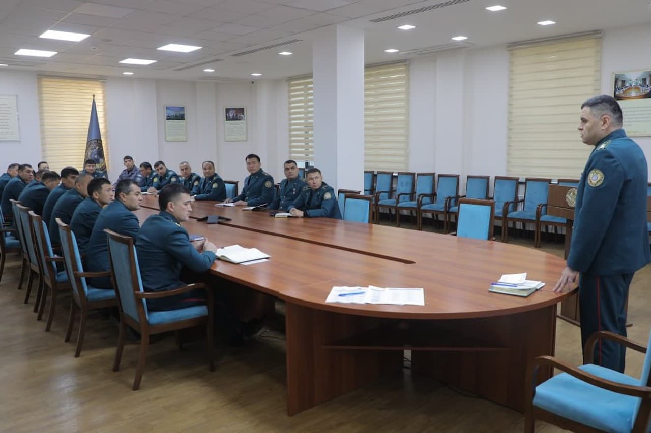 IIV Akademiyasida ichki ishlar organlari tizimidagi tegishli rahbarlar uchun qisqa muddatli oʻquv yigʻinlarining yakuniy bosqichi tashkil qilindi