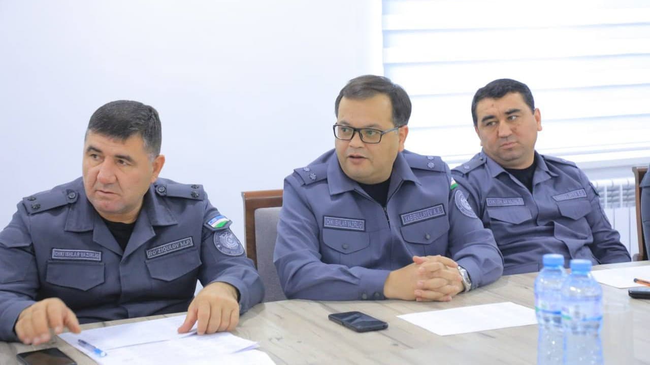 Жиззах вилояти ИИБ раҳбариятининг фуқаролар билан юзма-юз мулоқоти ўтказилди