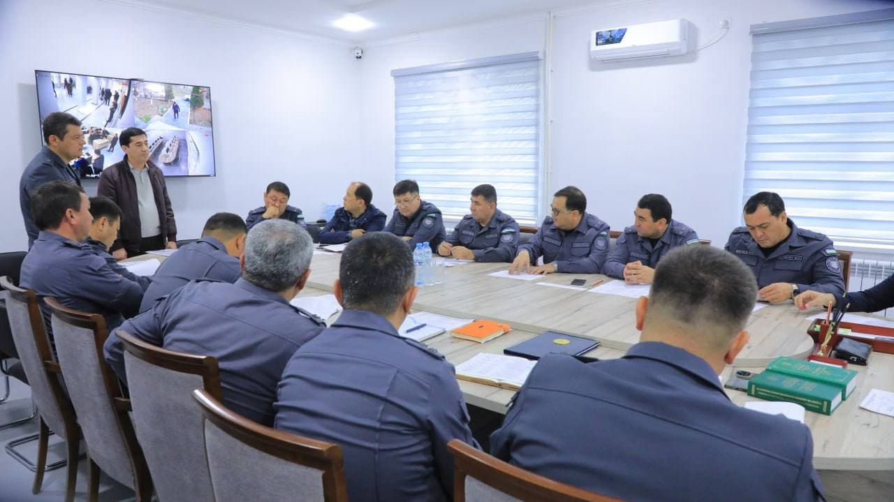 Жиззах вилояти ИИБ раҳбариятининг фуқаролар билан юзма-юз мулоқоти ўтказилди