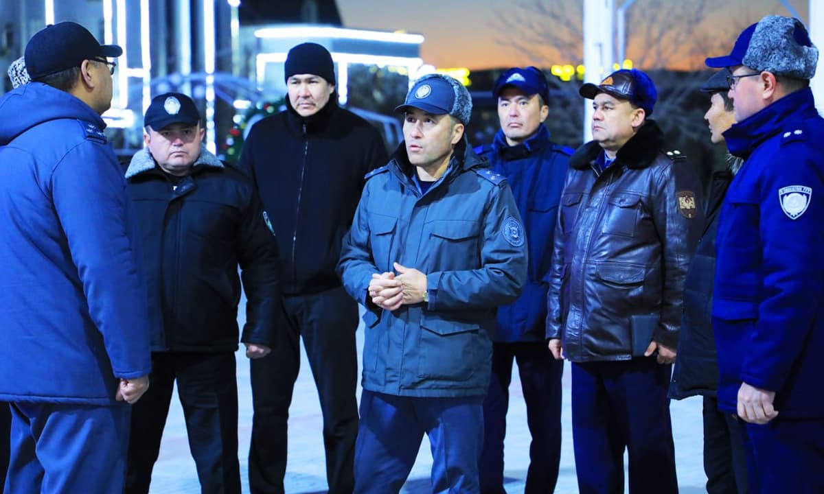 Руководством МВД Республики Каракалпакстан изучены меры безопасности в местах проведения новогодних праздников