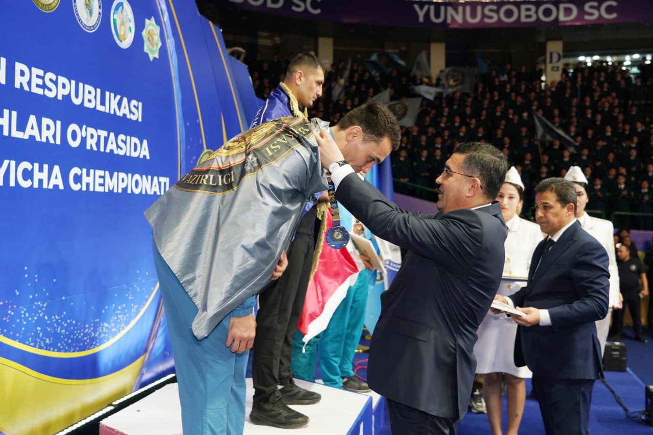 Ватан ҳимоячилари ўртасида қўл жанги чемпионати: куч, маҳорат ва ҳамжиҳатлик синови