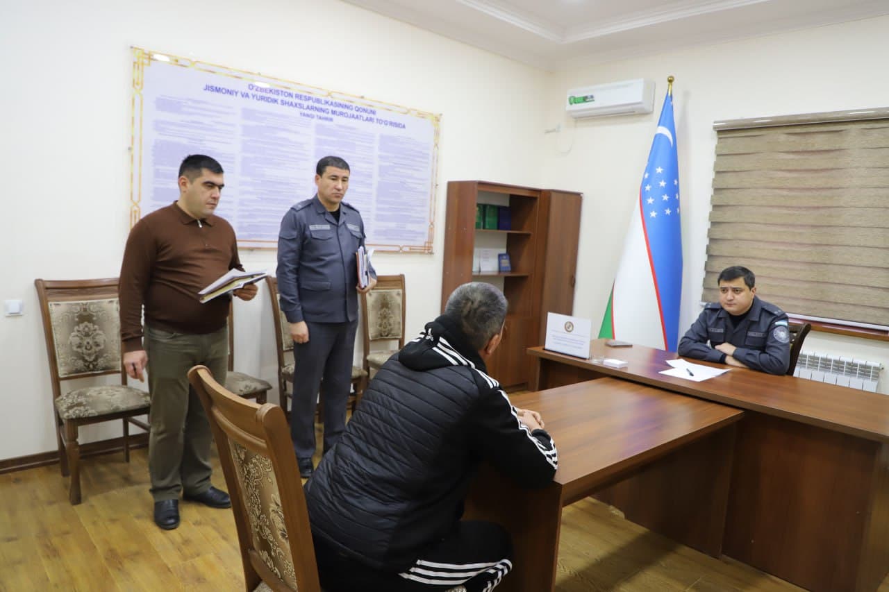 Xorazm viloyati Ichki ishlar boshqarmasi rahbariyati tomonidan fuqarolarning murojaatlarini oʻrganish maqsadida navbatdagi qabul oʻtkazildi