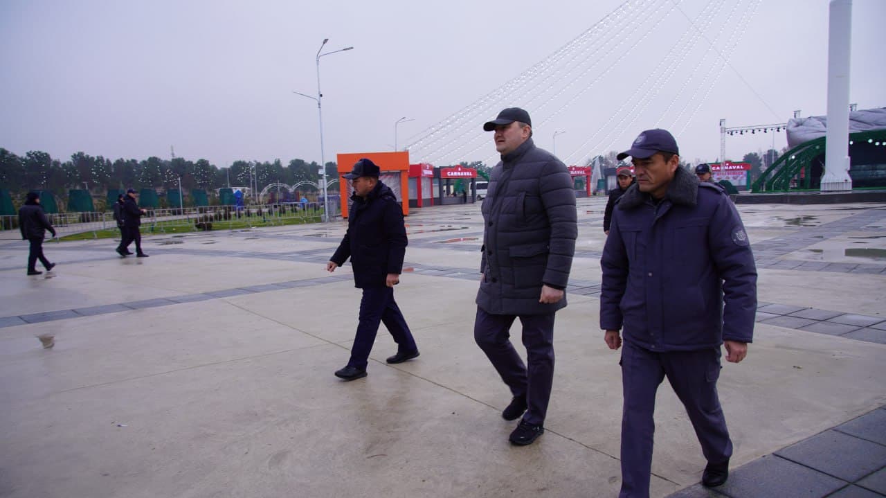 Surxondaryoda “Yangi yil” bayrami tadbirlarini yuqori saviyada tashkil etish borasidagi ishlar oʻrganilmoqda