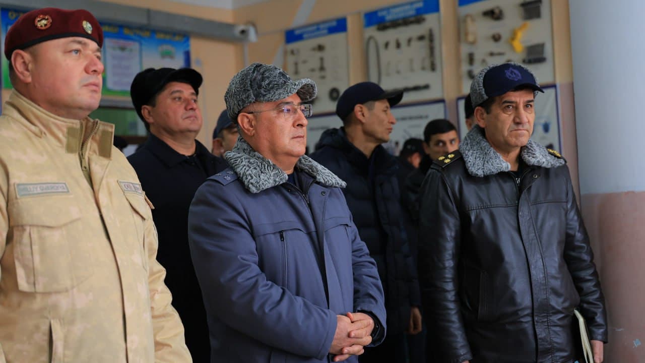 Buxoro viloyati rahbariyati Qorovulbozor, Buxoro va Vobkent tumanlarida Yangi yil bayramini xavfsiz oʻtkazish masalalarini oʻrgandi