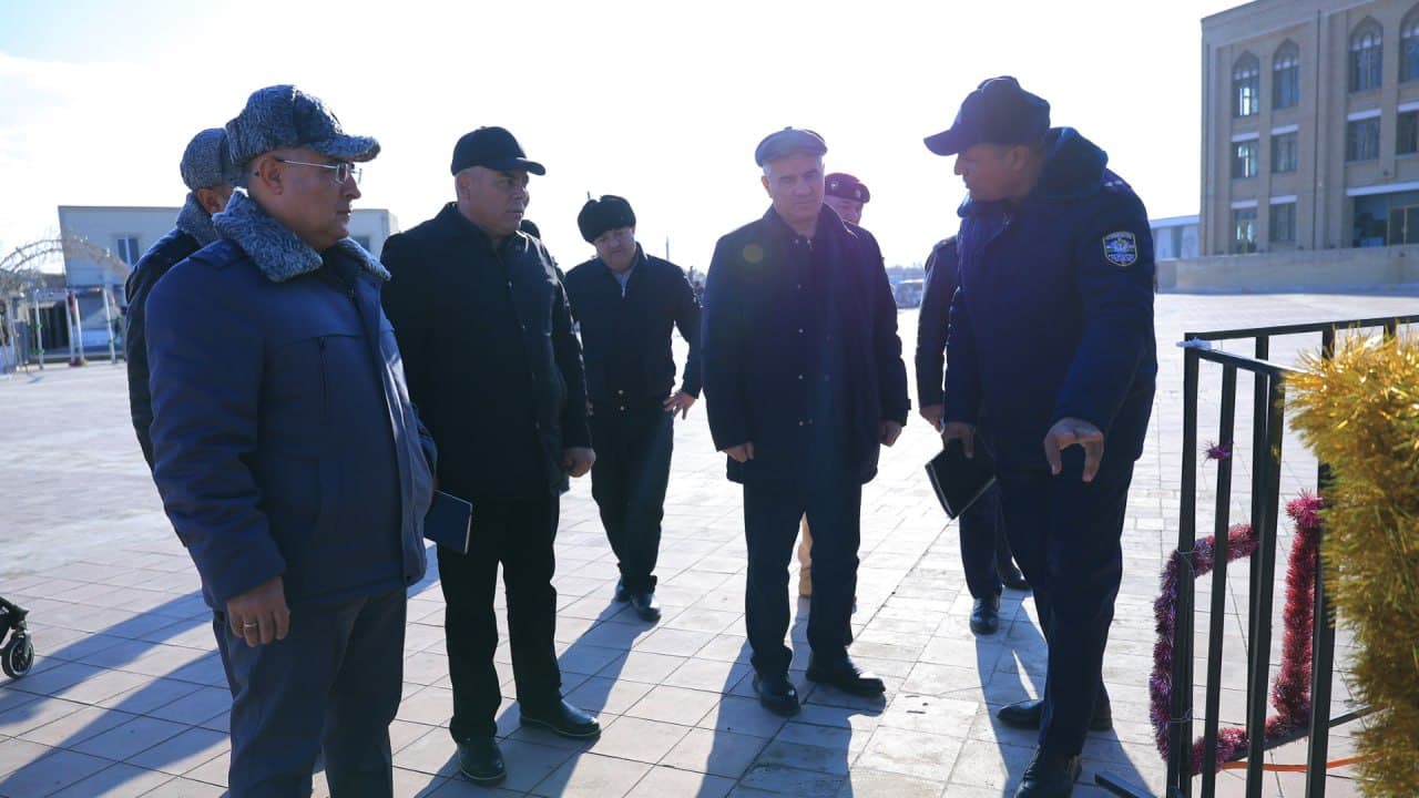 Buxoro viloyati rahbariyati Qorovulbozor, Buxoro va Vobkent tumanlarida Yangi yil bayramini xavfsiz oʻtkazish masalalarini oʻrgandi