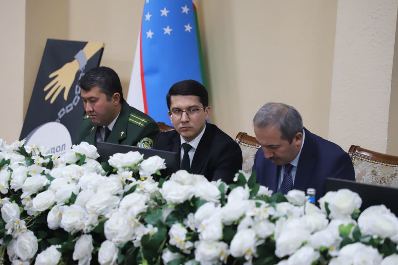 ИИВ Малака ошириш институти республика илмий-амалий конференцияси ўтказилди