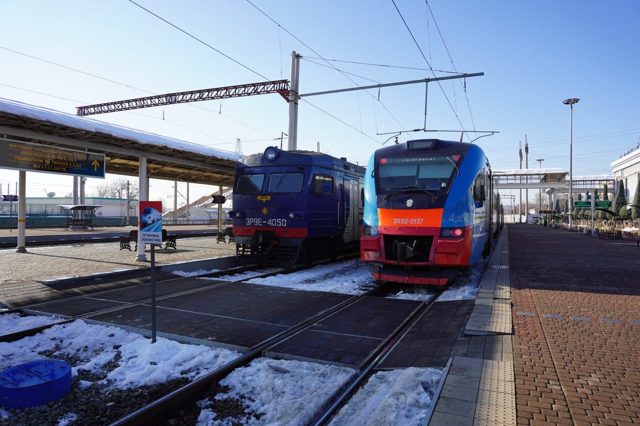 В преддверии Нового года на территории вокзала "Ташкент-Южный" проведена проверка на предмет обеспечения общественной безопасности и условий, созданных для туристов и пассажиров