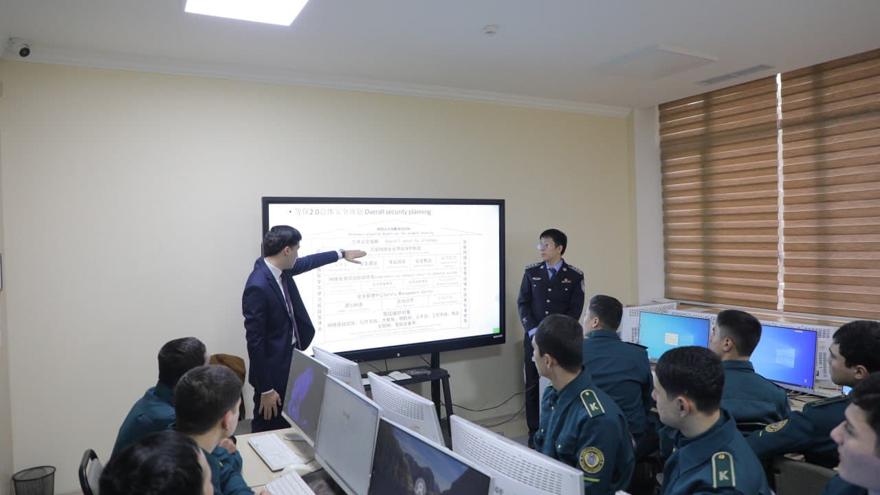 ИИВ Академиясида етакчи хорижий давлатларнинг тажрибали мутахассисларини таълим жараёнига жалб қилиш бўйича изчил чора-тадбирлар амалга оширилмоқда