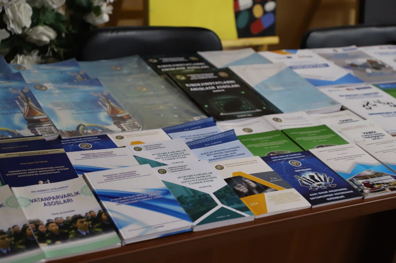 ИИВ Малака ошириш институти республика илмий-амалий конференцияси ўтказилди