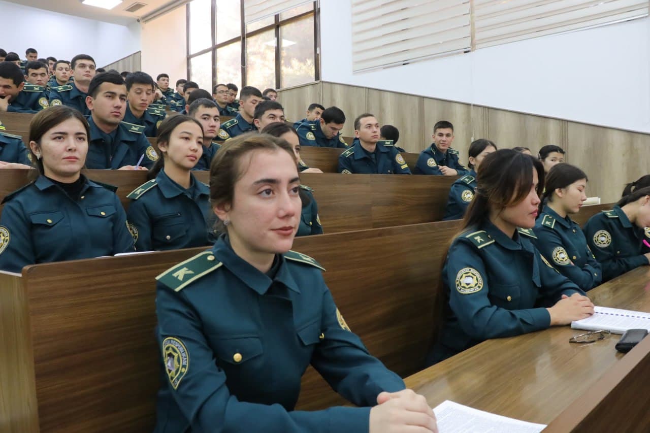 IIV akademiyasi hamda Rossiya Federatsiyasi Jazoni ijro etish federal xizmati Huquq va boshqaruv akademiyasi oʻrtasidagi hamkorlik doirasida onlayn mashgʻulot tashkil etildi