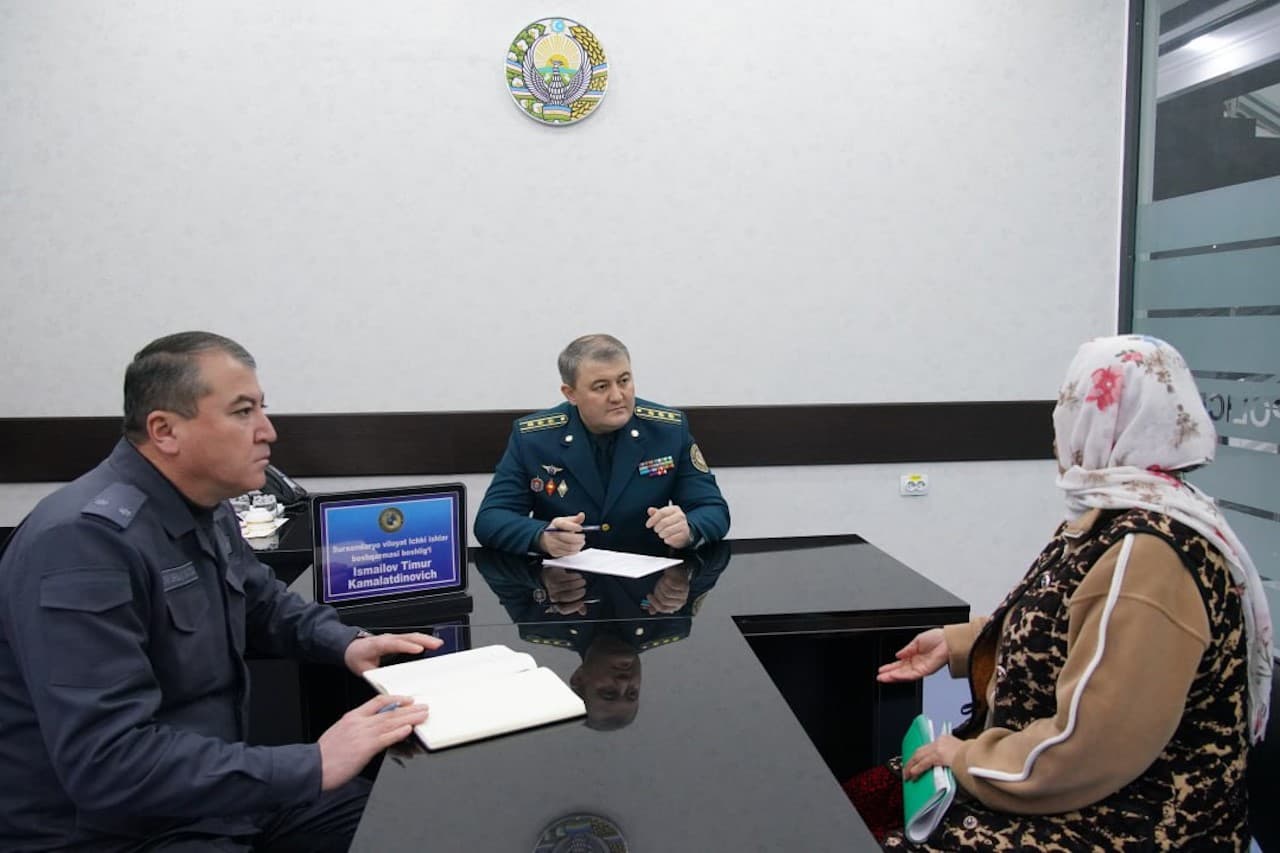 Surxondaryoda viloyat IIB hamda barcha shahar-tuman ichki ishlar organlari rahbarlarining aholi murojaatlarini oʻrganish maqsadida “Shaxsiy qabul”lari boʻlib oʻtdi