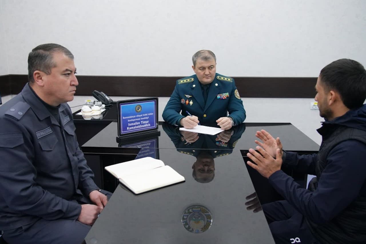 Surxondaryoda viloyat IIB hamda barcha shahar-tuman ichki ishlar organlari rahbarlarining aholi murojaatlarini oʻrganish maqsadida “Shaxsiy qabul”lari boʻlib oʻtdi