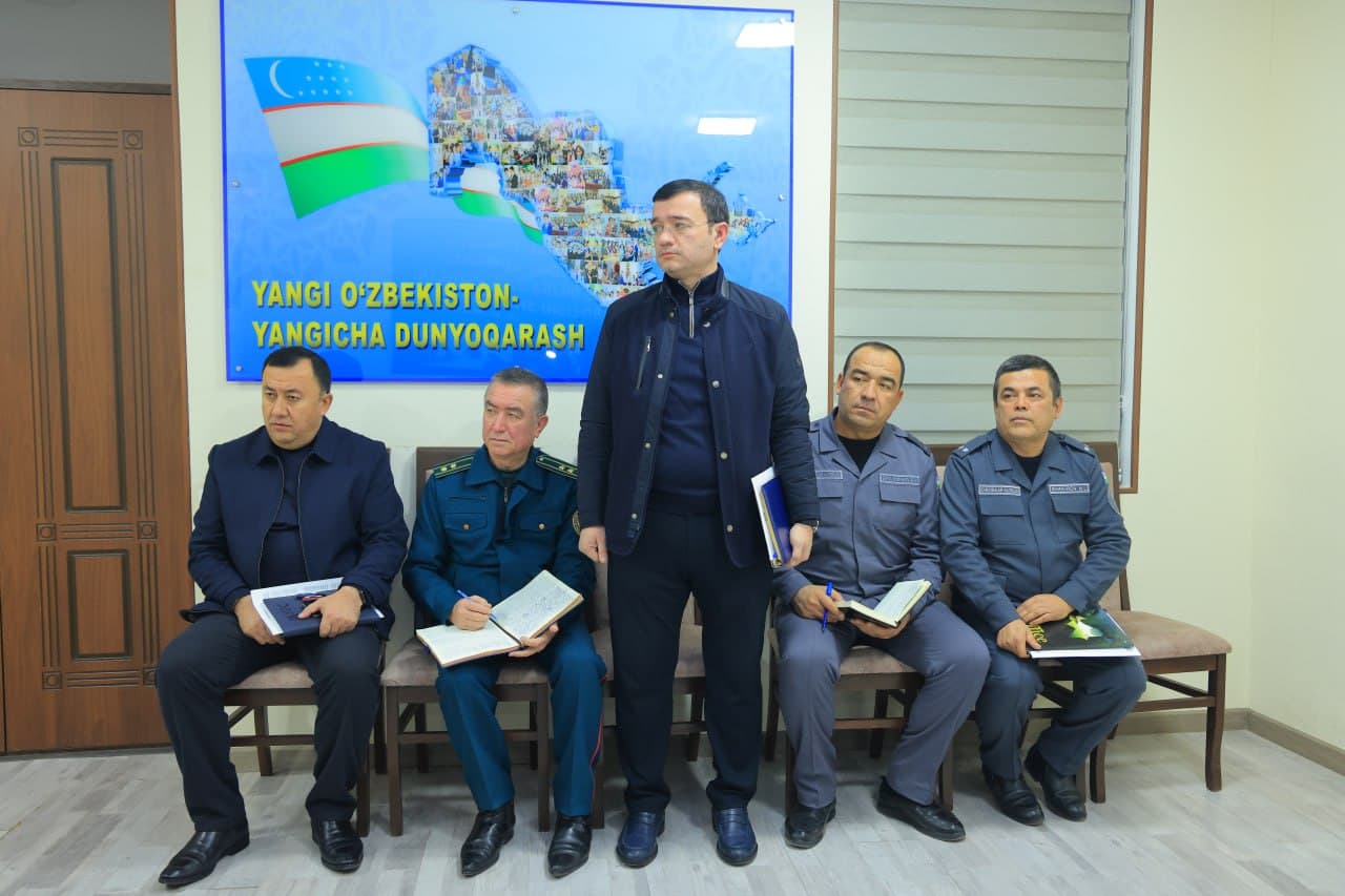 Namangan viloyati IIB binosida boshqarma rahbariyatining fuqarolar uchun qabuli oʻtkazildi