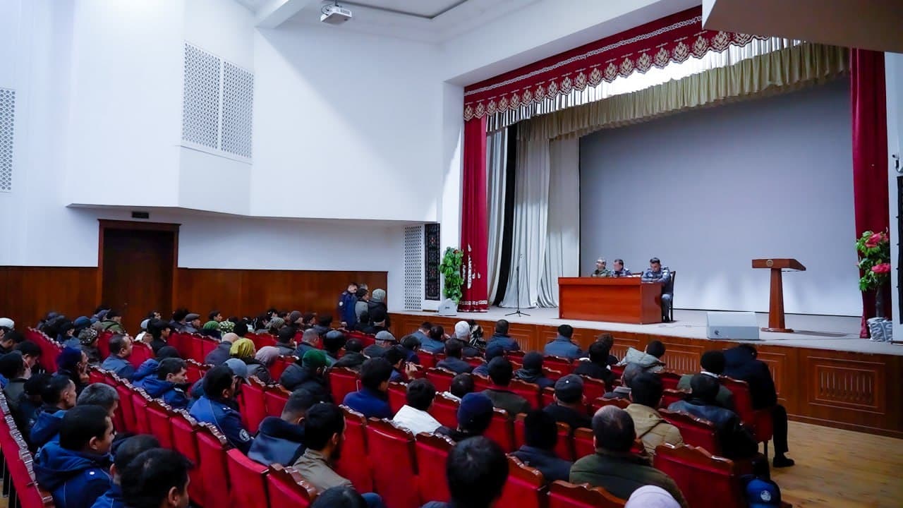 Қашқадарё вилоятида жиноятчиликка қарши кураш ва ҳуқуқбузарликлар профилактикаси масалалари жамоатчилик иштирокида муҳокама қилинди