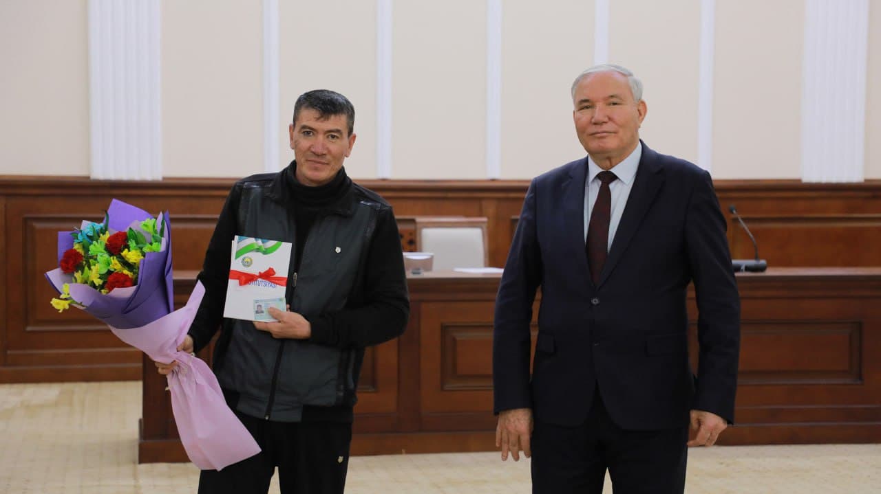 Qoraqalpogʻiston Respublikasida yashovchi bir guruh shaxslarga Oʻzbekiston Respublikasi fuqaroligi berildi