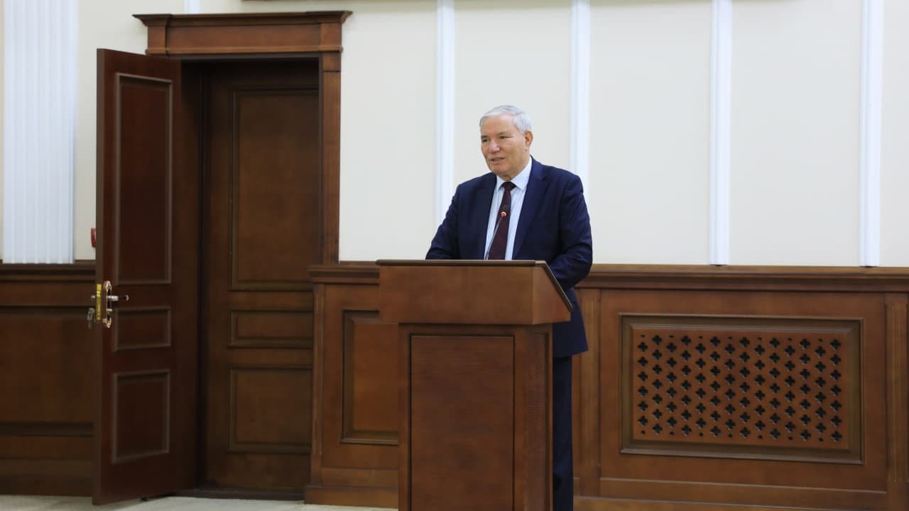 Qoraqalpogʻiston Respublikasida yashovchi bir guruh shaxslarga Oʻzbekiston Respublikasi fuqaroligi berildi