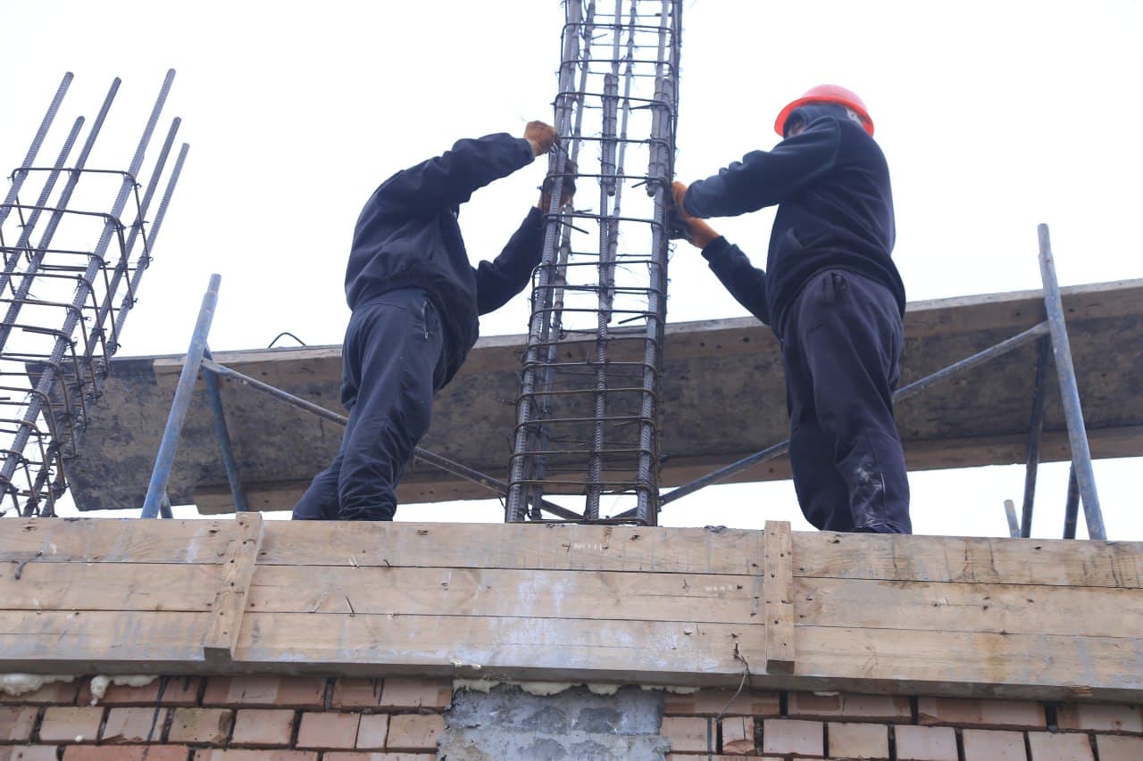 Руководством МВД состоялось ознакомление с процессом строительства "Ситуационного центра", создаваемого в УВД Джизакской области