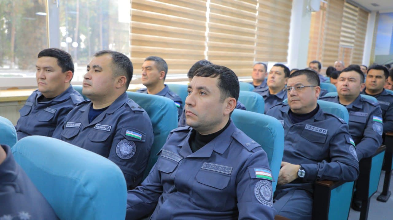 IIV Tashkiliy departamenti rahbariyati akademiya magistraturasi tinglovchilari bilan muloqot qildi