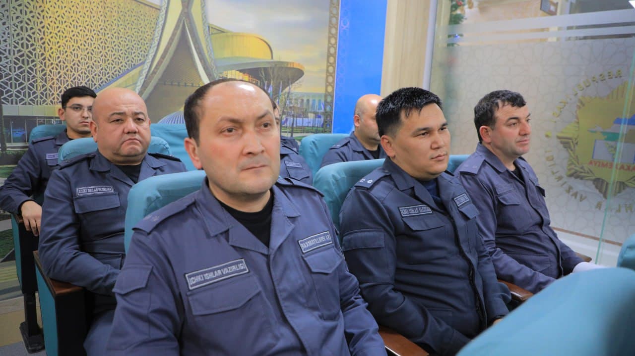 IIV Tashkiliy departamenti rahbariyati akademiya magistraturasi tinglovchilari bilan muloqot qildi