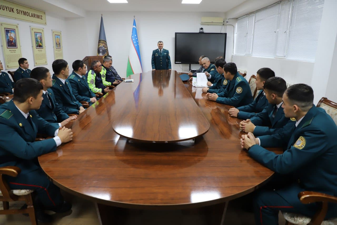 Ichki ishlar vazirligi Malaka oshirish institutida “Jamoat xavfsizligini taʼminlashning dolzarb masalalari” mavzusida davra suhbati oʻtkazildi