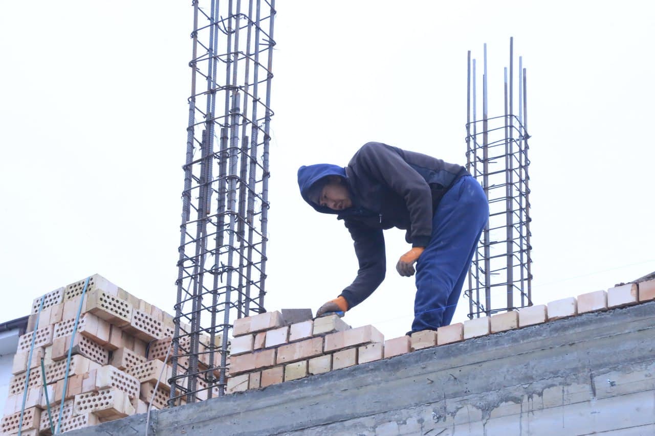 Руководством МВД состоялось ознакомление с процессом строительства "Ситуационного центра", создаваемого в УВД Джизакской области