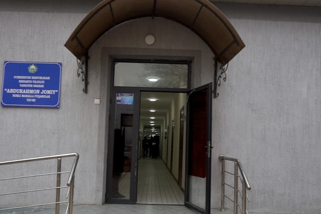 Обращения граждан в центре внимания: В городе Янгиер Сырдарьинской области организован выездной прием